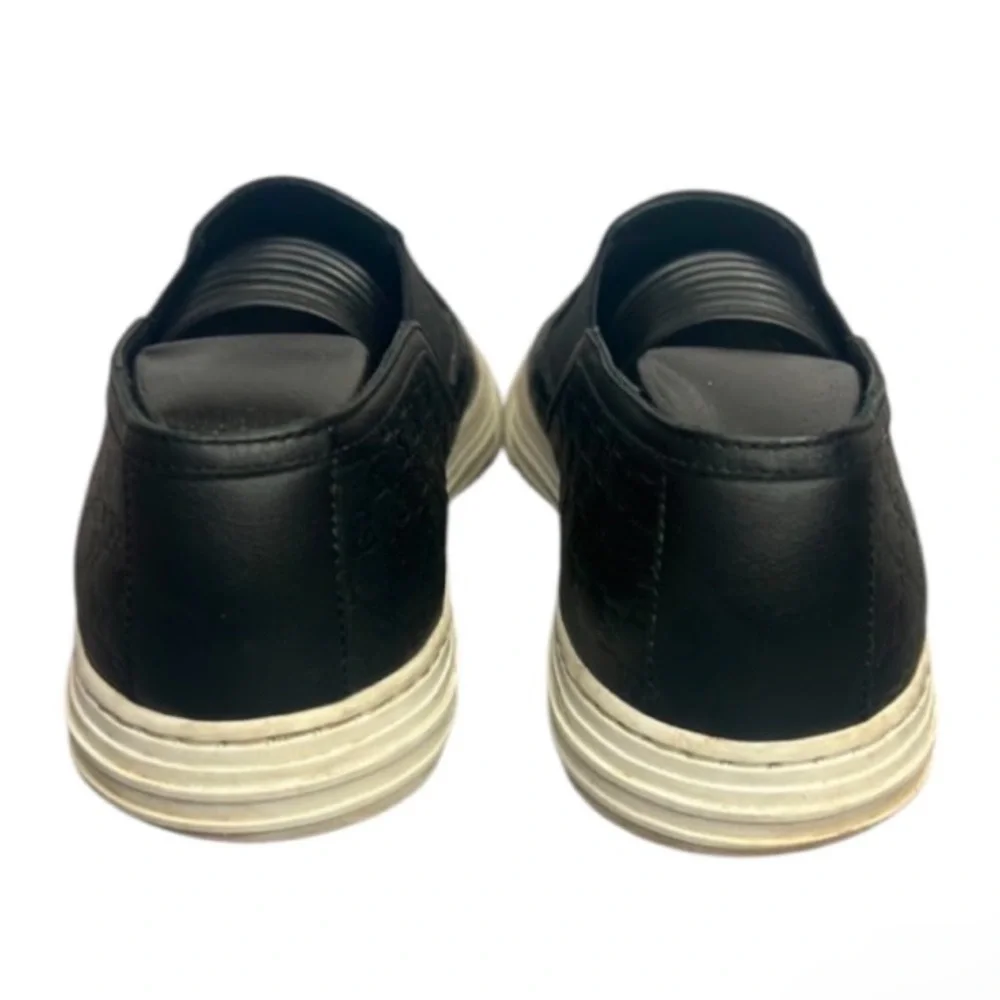 Authentic Gucci luxury designer signature GG embossed leather sneakers sz 6 mens